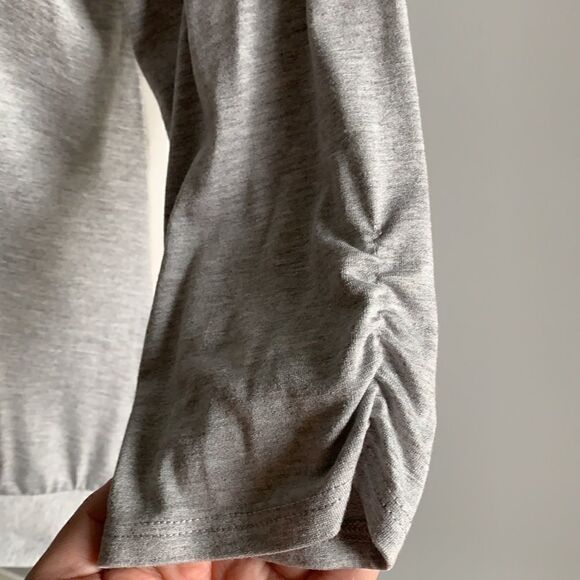 WHBM gray and white high/low top - Picture 2 of 5